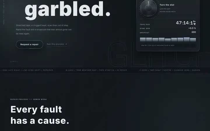 GLITCH TEXT
